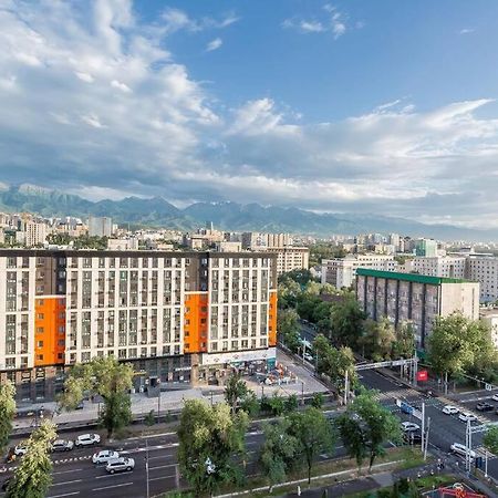 Квартира С Видом На Горы Almati Kültér fotó