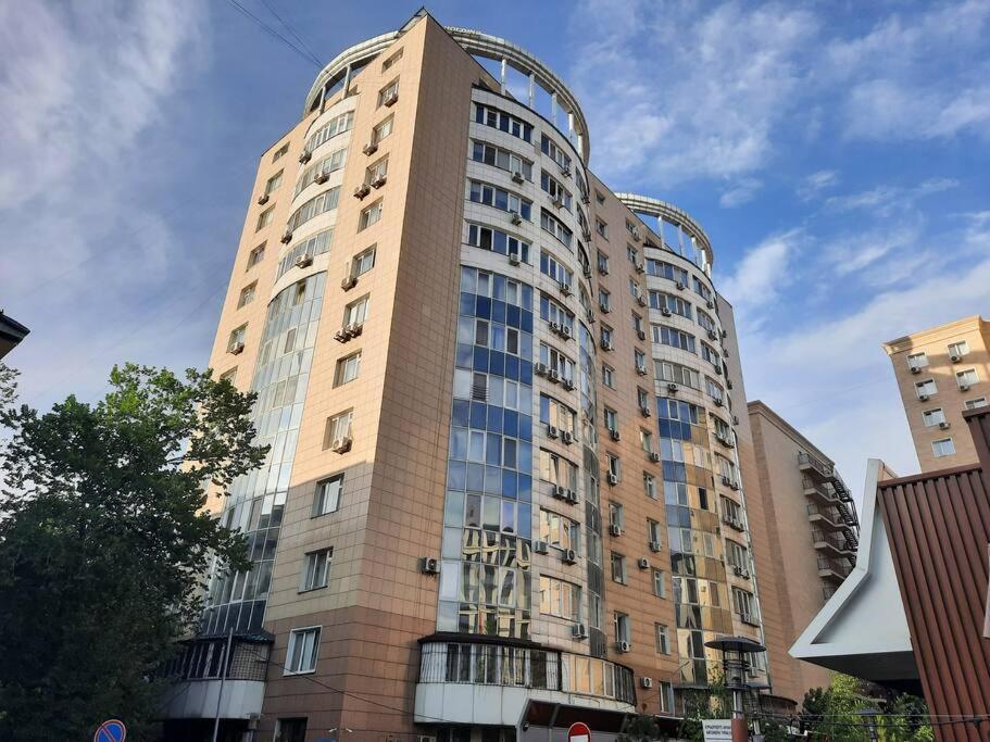 Квартира С Видом На Горы Almati Kültér fotó